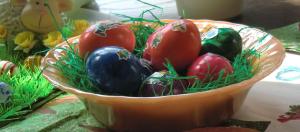 Easter eggs, Ostereier, gekochte, bunt bemalte Eier, painted eggs