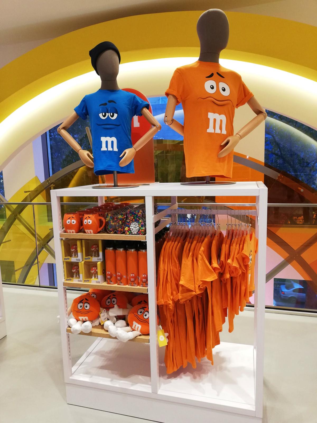 M&M’s, M&M’s Store, Berlin, ベルリーン, chocolate, Schokolade, Theme Shop, souvenir, Merchandise, ドイツ, Deutschland, shopping