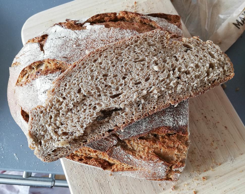 Brot, bread, パン, German bread, ドイツのパン, deutsches Brot, Brotkultur, bread culture, Mischbrot, ミッシュブロート, brown bread, rye-wheat bread, farmer’s bread
