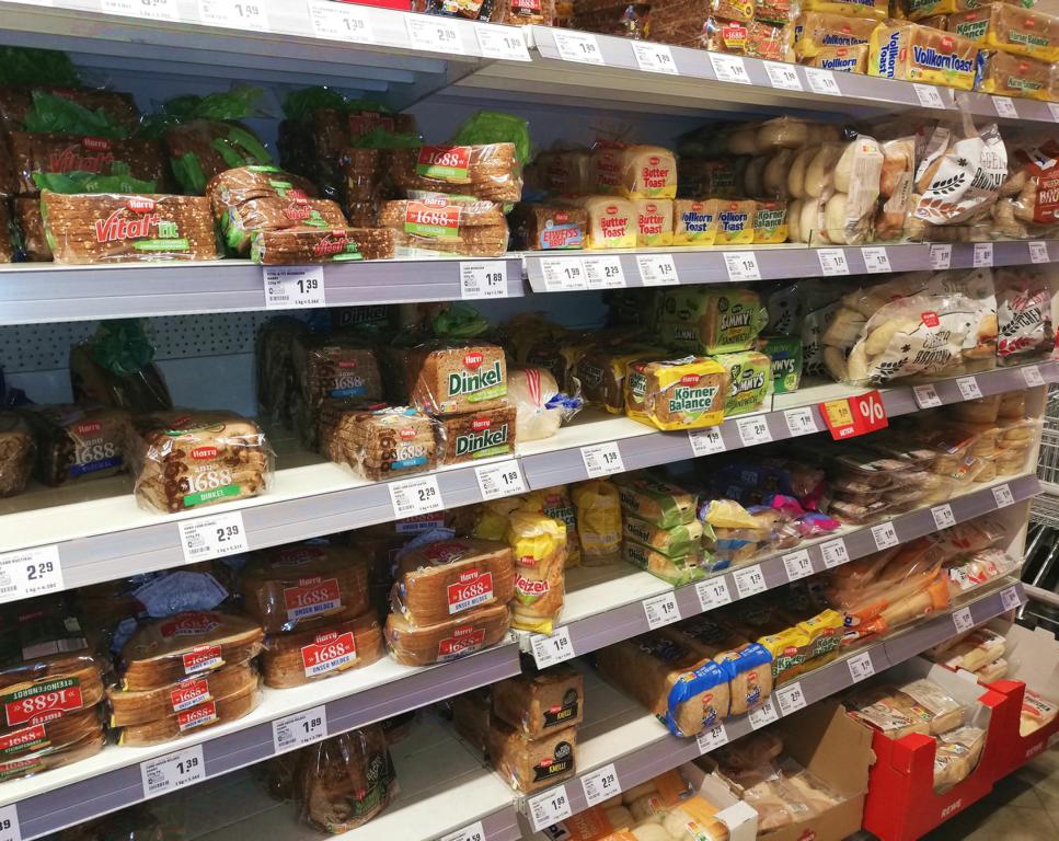 Brot, bread, パン, German bread, ドイツのパン, deutsches Brot, bread culture, Brotkultur, Supermarkt-Brot, supermarket bread, スーパーマーケットのパン, sliced bread, Schnittbrot